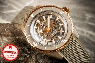 Rado Captain Cook High-Tech Ceramic Skeleton Automatic R32150168