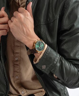 Guess Spec GW0664G2 (+ náhradní řemínek)