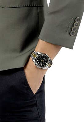 Rado HyperChrome Chronograph Quartz R32259323