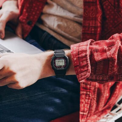 Casio G-Shock Original DW-5000R-1AER Re-creating the original design of the first G-Shock (rozbalené)