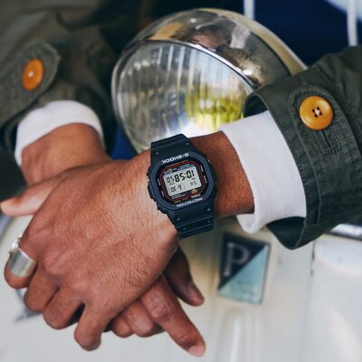 Casio G-Shock Original DW-5000R-1AER Re-creating the original design of the first G-Shock (rozbalené)