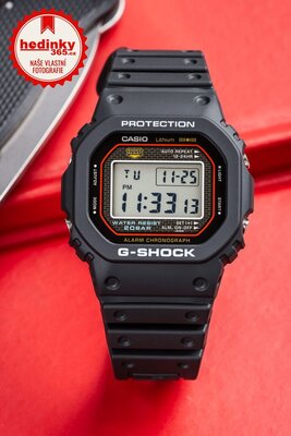 Casio G-Shock Original DW-5000R-1AER Re-creating the original design of the first G-Shock (rozbalené)