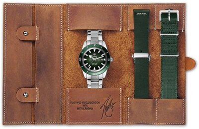 Rado Captain Cook Automatic R32105319 Hrithik Roshan Special Edition (+ 2 náhradní řemínky)