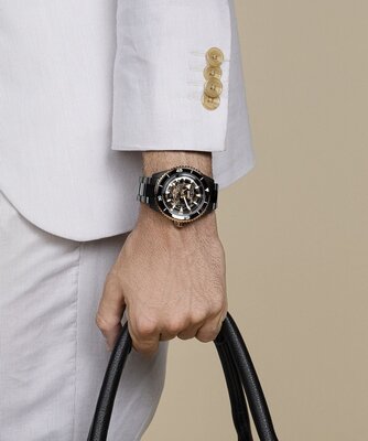 Rado Captain Cook High-Tech Ceramic Automatic R32127162