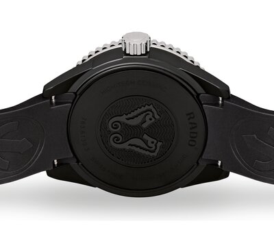 Rado Captain Cook High-Tech Ceramic Diver Automatic R32129158