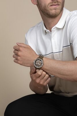 Rado Captain Cook High-Tech Ceramic Diver Automatic R32130312