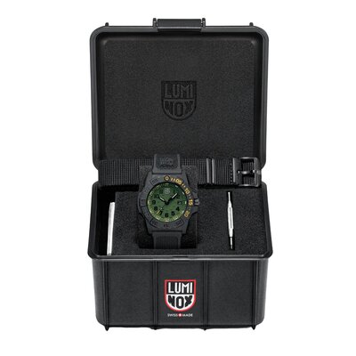 Luminox Navy SEAL XS.3517.NSF.SET Foundation (+ náhradní řemínek)