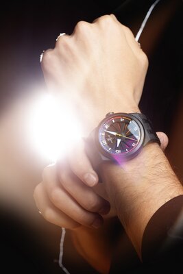 Perrelet Turbine Carbon Sunset A4065/S7 Limited Edition 99pcs (+ náhradní řemínek)