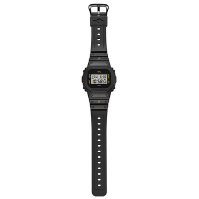 Casio G-Shock Original DWE-5600JB-1A9ER J. Balvin Collaboration (+náhradní řemínek a luneta)