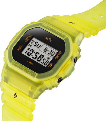 Casio G-Shock Original DWE-5600JB-1A9ER J. Balvin Collaboration (+náhradní řemínek a luneta)