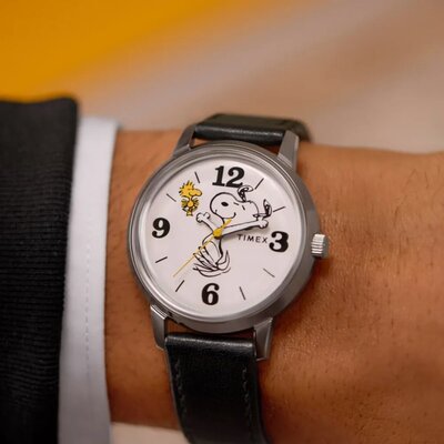 Timex Standard x Peanuts TW2Y199007U