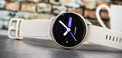 Garmin Vívoactive 6, Lunar Gold / Ivory, Silicone Band