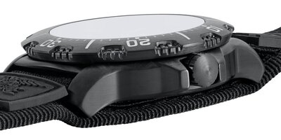 Luminox Navy Seal 4230 Series XS.4231.SET (+ náhradní řemínek)