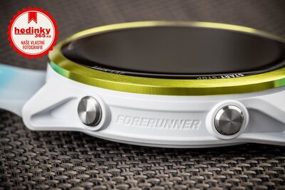 Garmin Forerunner 570 (47mm), Amp Yellow, Translucent Whitestone, Turqoise Band
