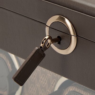 Natahovač Wolf Earth 190506