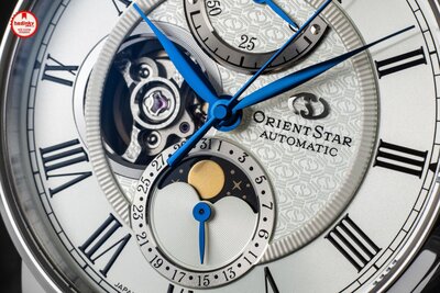 Orient Star Classic M45 F7 Moon Phase Open Heart Automatic RE-BT0005S00B (+ náhradní řemínek)