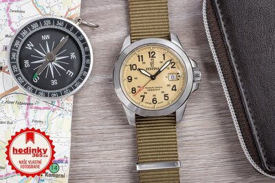 Festina Swiss Made Field 20081/1 (+ 2 náhradní řemínky)