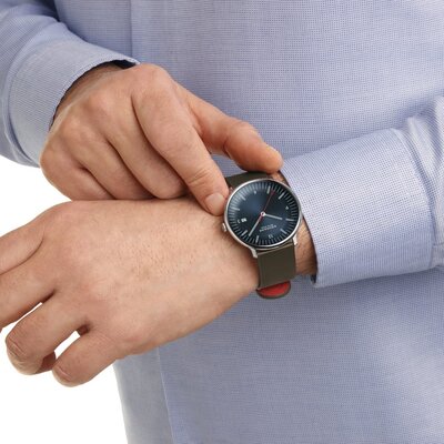 Mondaine Doppio Quartz MLE.41240.LGV