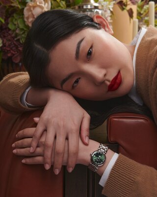 Longines Elegance PrimaLuna Quartz Moonphase L8.115.4.67.6