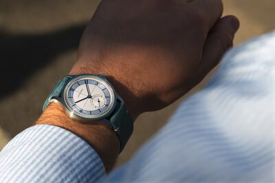 Longines Heritage Classic Automatic L2.828.4.73.2 Sector Dial (+ náhradní řemínek)