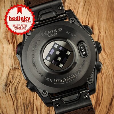 Garmin Fenix 8 Pro AMOLED 47mm, Sapphire Carbon Gray DLC Titanium (Premium) (+ náhradní řemínek)