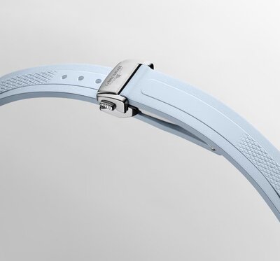 Longines Conquest Automatic L3.430.4.92.9