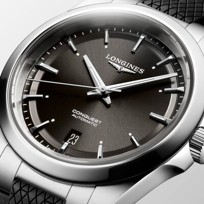 Longines Conquest Automatic L3.830.4.52.9