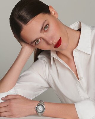 Longines Conquest HydroConquest Quartz L3.370.4.87.6