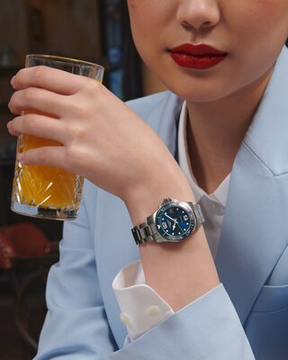 Longines Conquest HydroConquest Quartz L3.370.4.96.6