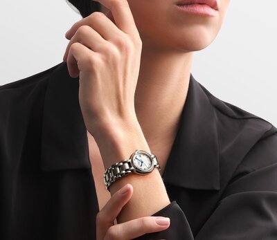 Longines Elegance PrimaLuna Quartz L8.110.4.87.6