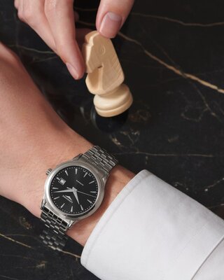 Longines Heritage Flagship Heritage Classic Automatic L4.984.4.59.6