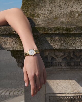 LonginesElegance La Grande Classique de Longines Quartz L4.209.2.87.7