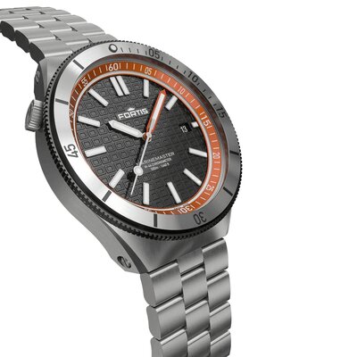 Fortis Marinemaster M-44 Automatic COSC Chronometer F8120014