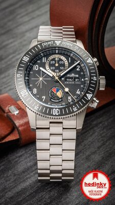 Fortis Novonaut N-42 Automatic Chronograph Amadee-24 F2040016 Limited Edition 100pcs (+ náhradní řemínek)