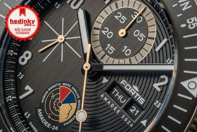 Fortis Novonaut N-42 Automatic Chronograph Amadee-24 F2040016 Limited Edition 100pcs (+ náhradní řemínek)
