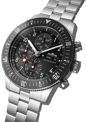 Fortis Novonaut N-42 Automatic Legacy Chronograph F2040008