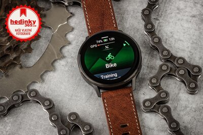 Garmin Venu 4 45mm Slate / Brown, Leather Band (+ náhradní řemínek) (rozbalené)