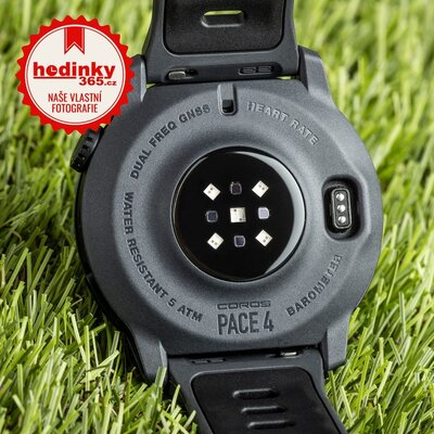 Coros Pace 4 Black / Silicone Band