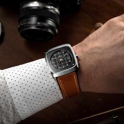 PRIM ELTON TV L.E. Manufacture 98-988-525-00-1 Limited Edition 100pcs