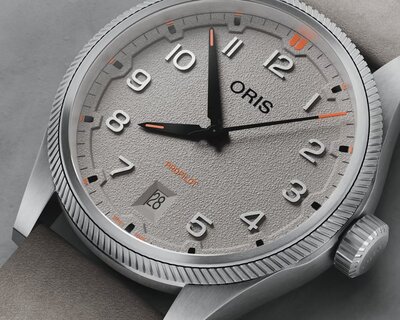 Oris ProPilot Automatic Date 01 733 7805 4163-07 6 20 15LC