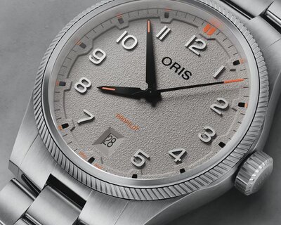 Oris ProPilot Automatic Date 01 733 7805 4163-07 8 20 04LC