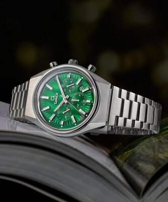 Timex Q Reissue TW2W33600UK