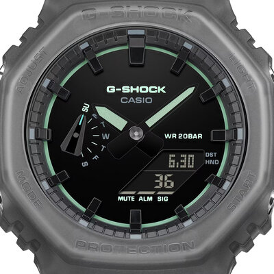 Casio G-Shock Original GA-2100K-1AER Carbon Core Guard