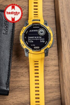 Garmin Instinct 3 Solar 45mm, Sunburst