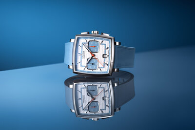 Union Glashütte Averin Chronograph D015.527.17.011.02 (+ náhradní řemínek)