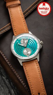 Robot Aerodynamic Titanium Green Mechanical 2101ST07