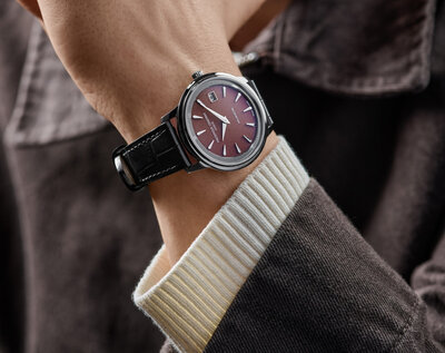 Frederique Constant Classics Moneta Solarmetre FC-120BRG3S6 (+ náhradní řemínek)