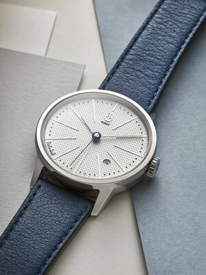 Robot Aplos White Automatic 2201ST05