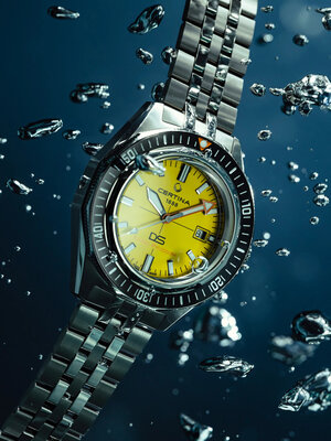 Certina DS Super PH2000M Automatic Powermatic 80 C050.607.44.361.02 (+ náhradní řemínek)