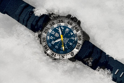 Luminox MIL-SPEC XL.3355.SET (+ náhradní řemínek)